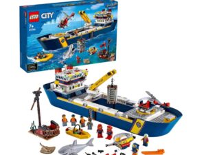 LEGO City Ocean Exploration Ship Mini Helicopter, Submarine, Shipwreck 1