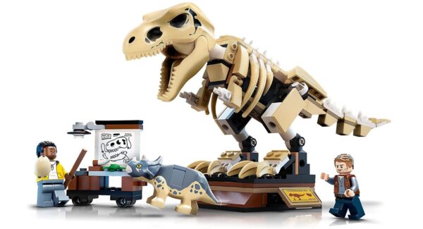 LEGO 76940 Jurassic World T. rex Dinosaur Fossil