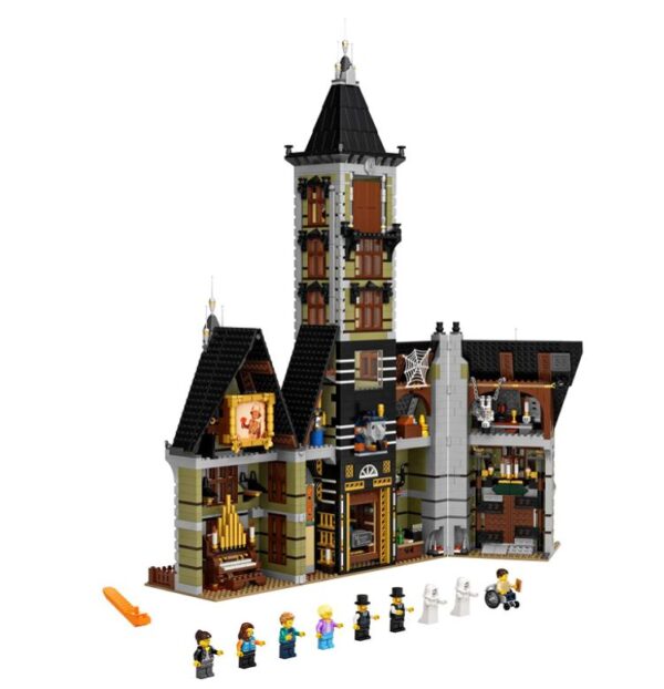 LEGO Haunted House 10273 Ideal for ghost hunters, thrill seekers