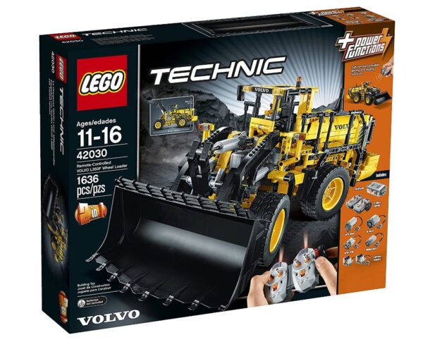 Lego Technic 42030 Remote Controlled Volvo L350F 1